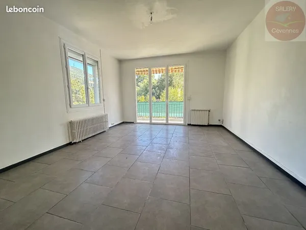 Maison de ville 10 pièces 196 m²