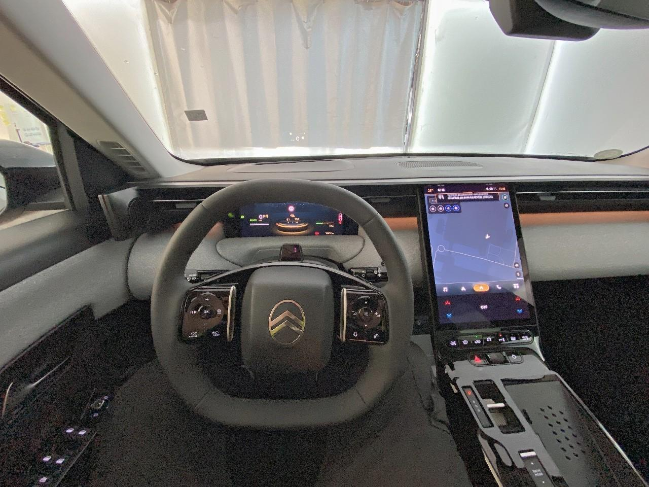 Citroën C5 Aircross e-c5 aircross 210 ch autonomie confort max — photo 12