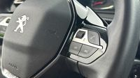 Peugeot 208 1.2 PureTech 100ch S&S Style 118g — photo 18