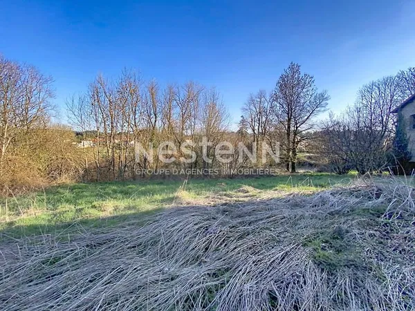 Terrain à vendre à LAPTE d'environ 2500 m² proche du centre