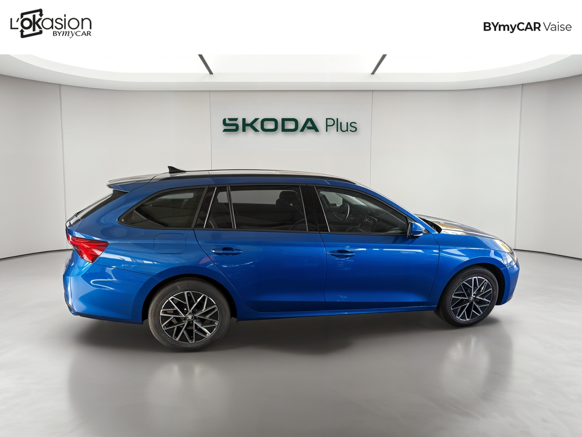 Skoda Octavia Combi 1.5 TSI Hybrid 150 ch ACT DSG7 — photo 6