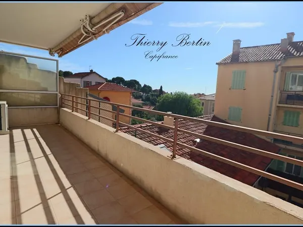 Appartement à vendre 4 pièces CAP D'AIL (06)