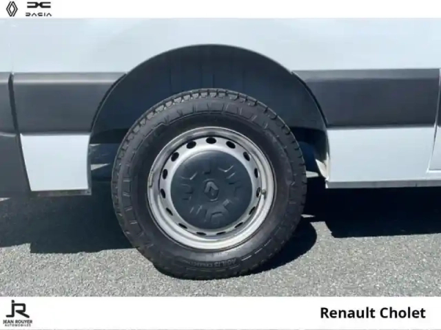 Renault Master fg f3500 l2h2 2.3 blue dci 150ch grand confort (soit 18900? ht) — photo 8