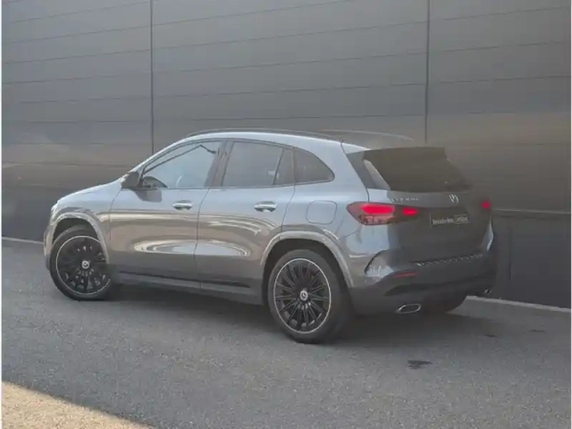Mercedes Gla 180 d — photo 3