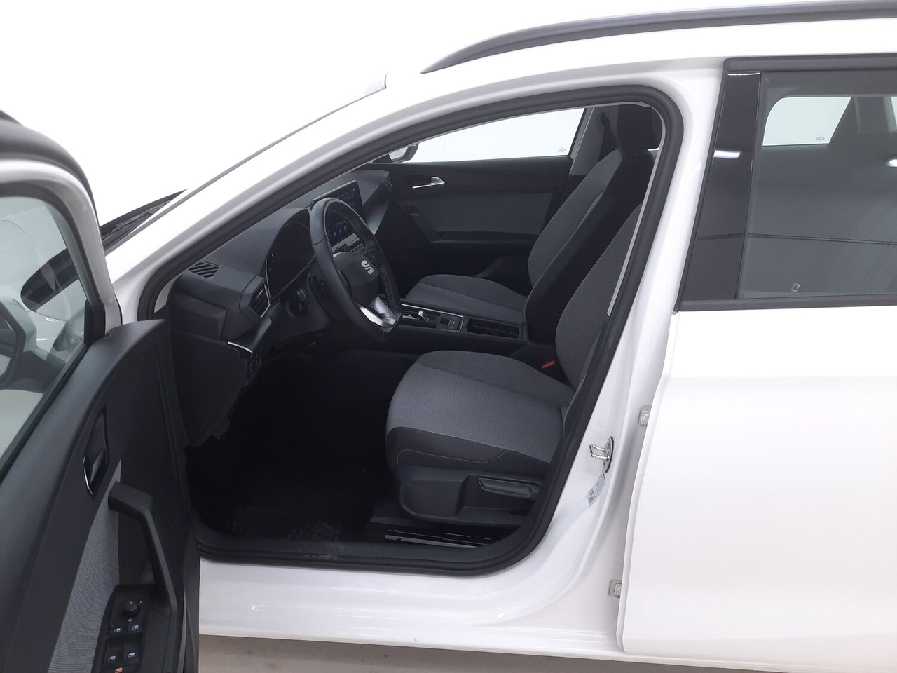 Seat Leon ST — photo 12