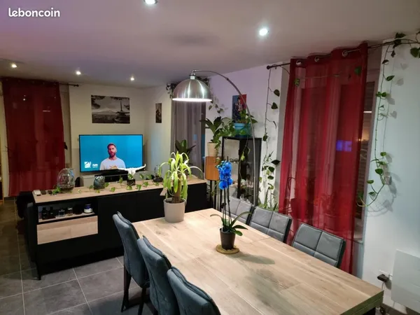 Duplex meublé 72 m² (88 m² au sol) - lumineux - Longwy Haut - proche Luxembourg