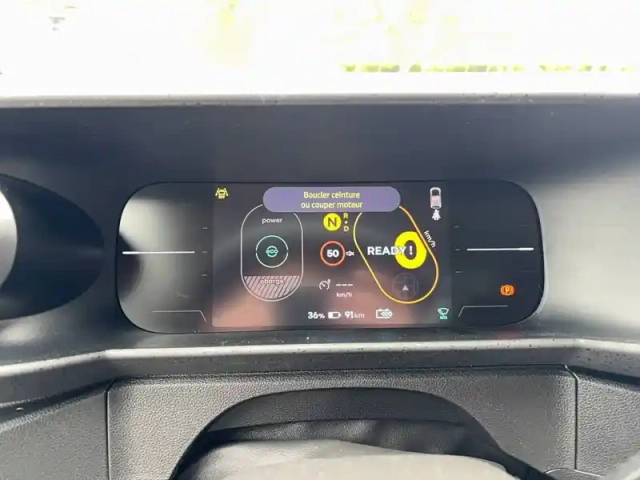Renault Twingo e-tech electrique 80 ch autonomie urbaine — photo 14