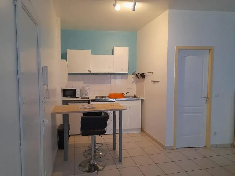 Photo 2