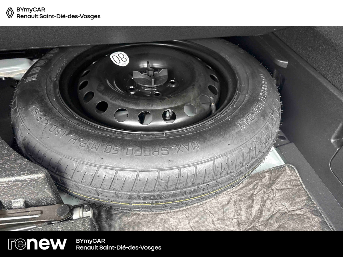Renault Arkana E-Tech 145 - 21B — photo 15