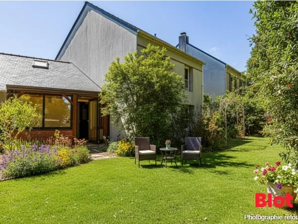 A VENDRE - SAINT-HERBLAIN/TILLAY - MAISON T6 - 3 CHAMBRES/BUREAU - GARAGE et JARDIN