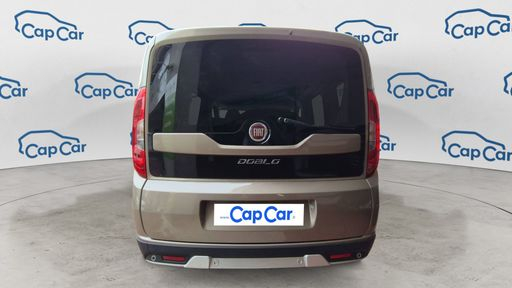 Fiat Doblo 1.6 MultiJet 120 - Trekking – 2017 – 152113 km – Diesel – Boîte Manuelle — photo 4
