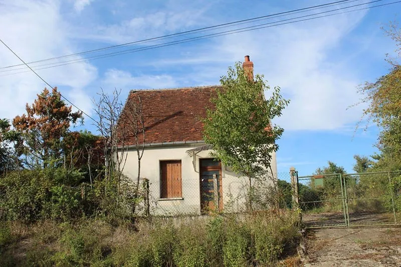 Photo 1