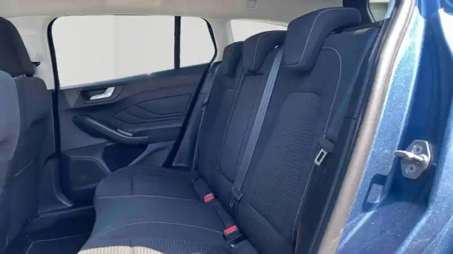 Ford Focus sw 1.0 ecoboost 125 s&amp;s mhev — photo 11