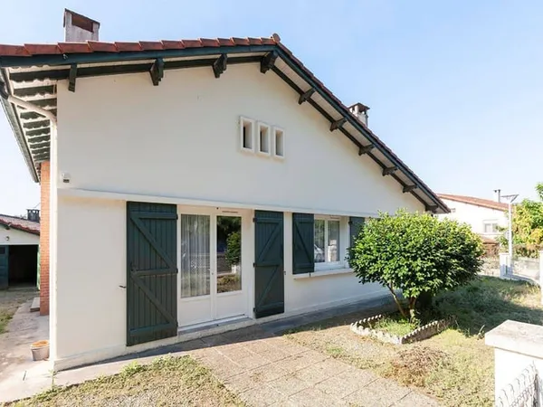 Maison de plain-pied 3 pièces 83 m²