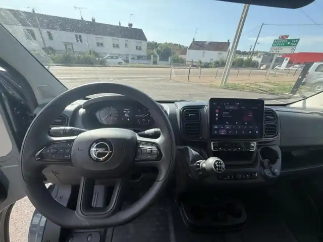 Opel Movano fg l2h2 3.0 120ch s&amp;s pack premium connect — photo 13