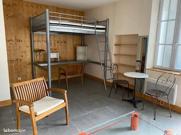 Cb besancon studio sympa