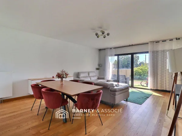 Appartement 3 pièces 104 m²