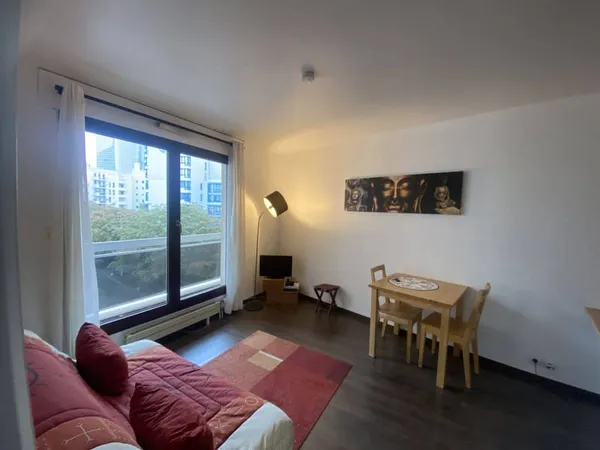 Studio 1 pièce 20 m²