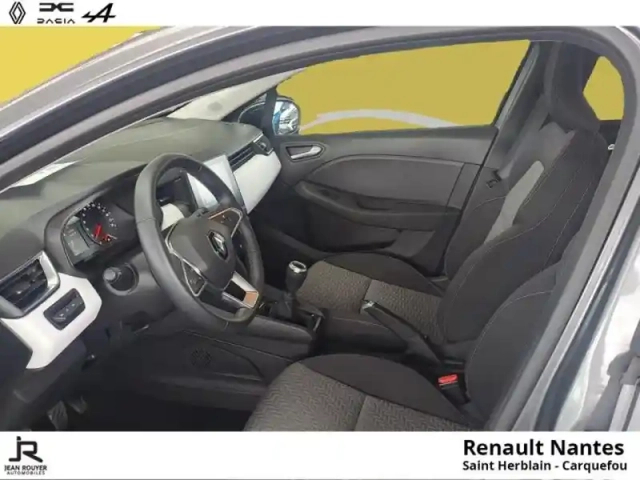 Renault Clio 1.0 tce 90ch evolution — photo 6