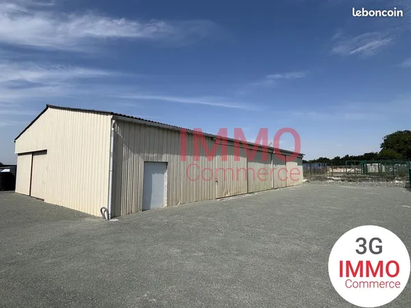 Location pro | Local Industriel / Bâtiment | 400 m² | Échiré