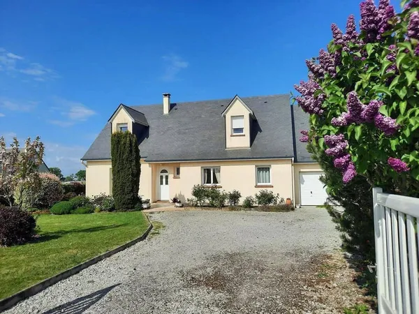 Maison 6 pièces 140 m²
