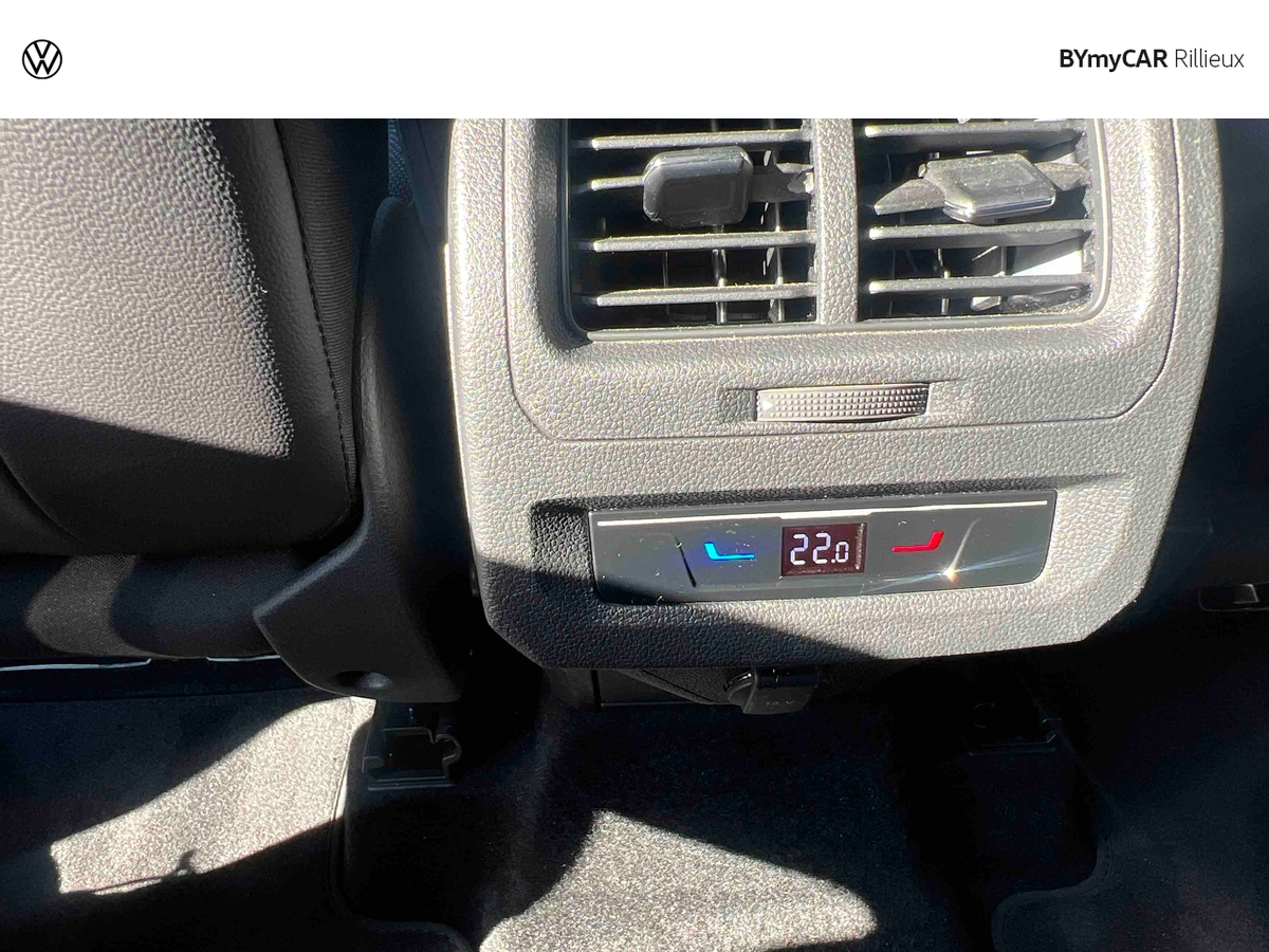 Volkswagen Touran 2.0 TDI 150 DSG7 7pl — photo 22