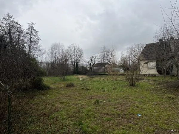 Terrain à bâtir Vente Saint-Céré  1000m² 34000€