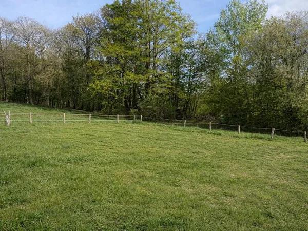 Terrain 521 m²