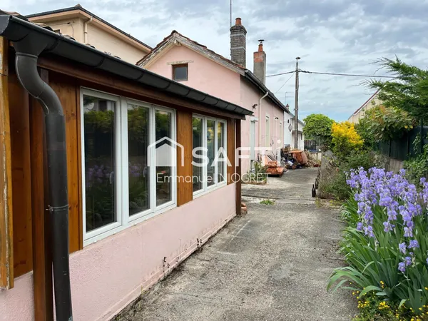Maison ancienne de ville 114m² avec jardin Av Eiffel