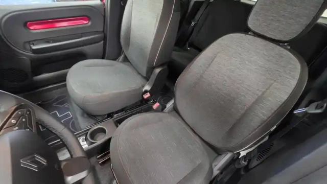 Renault Twingo e-tech electrique 80 ch autonomie urbaine — photo 42