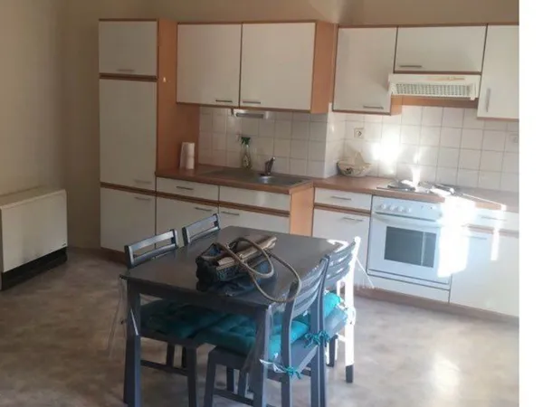 Location gorron