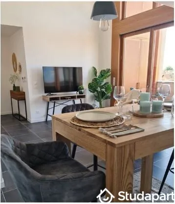 Chambre dans une colocation de 9m2
