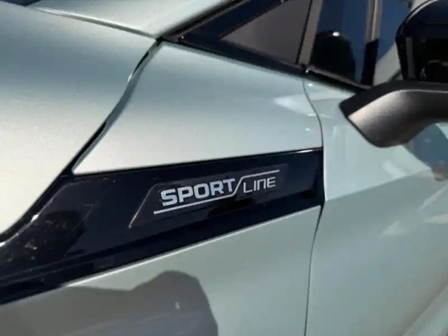Skoda Enyaq iv 180ch version  60 sportline — photo 10