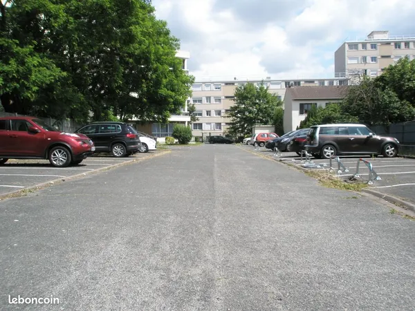 Stationnement Location Gagny   40€