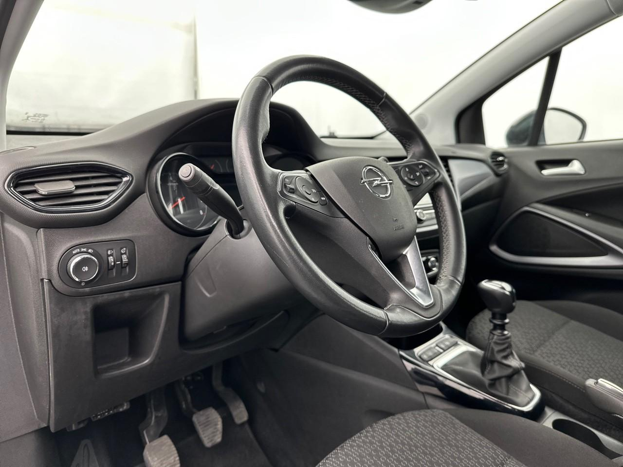 Opel Crossland 1.2 turbo 110 ch bvm6 edition — photo 9