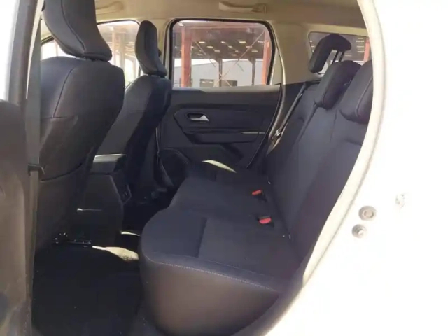 Dacia Duster eco-g 100 4x2 — photo 15