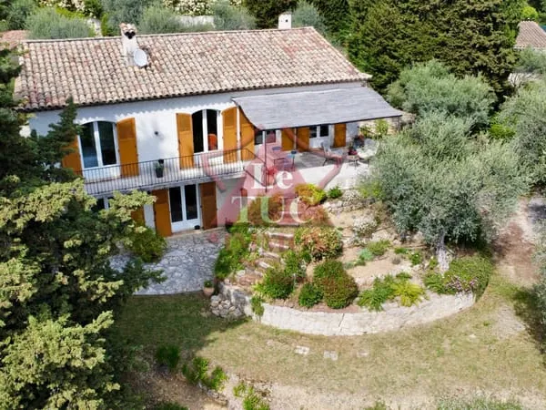 Magagnosc, propriété avec piscine et pool House grand garage