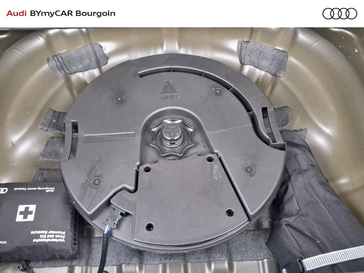 Audi Q2 35 TFSI 150 S tronic 7 — photo 15