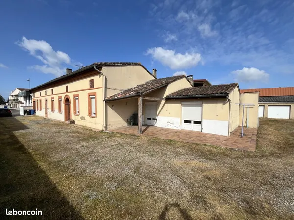 Immeuble 7 pièces 215 m²