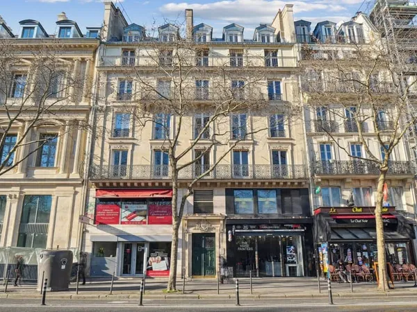 Bureaux 119 m²