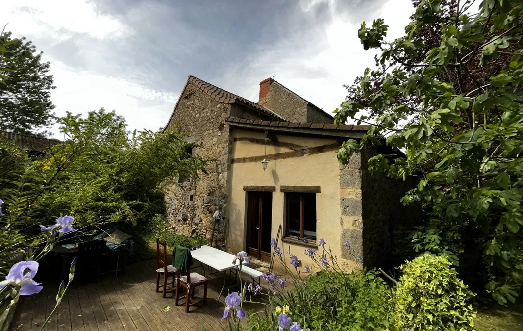 Photo 3