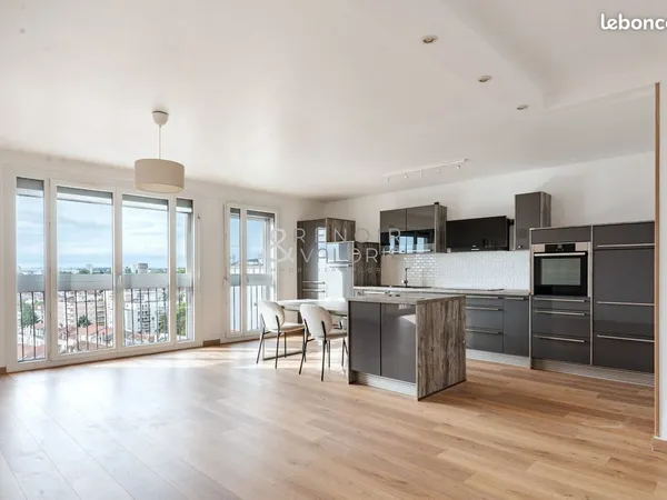 Appartement 4 pièces 81 m²