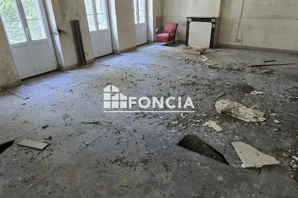 Bureaux 5 pièces 134 m²