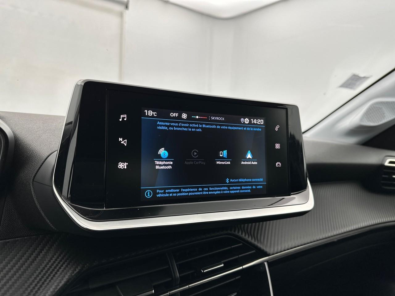 Peugeot 208 puretech 100 s&s bvm6 style — photo 23