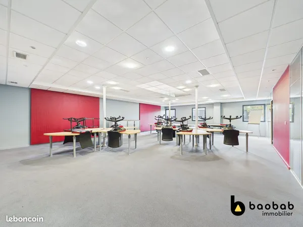 Bureaux 271 m² Saint-Baldoph