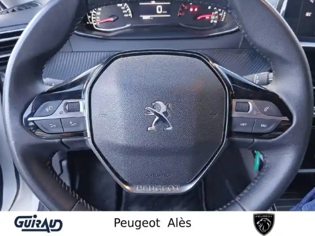 Peugeot 208 puretech 100 s&amp;s bvm6 — photo 62