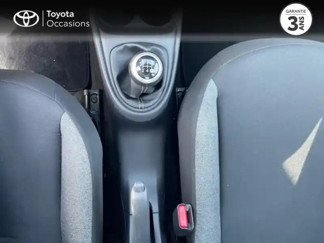 Toyota Aygo X 1.0 vvt-i 72ch dynamic my24 — photo 13