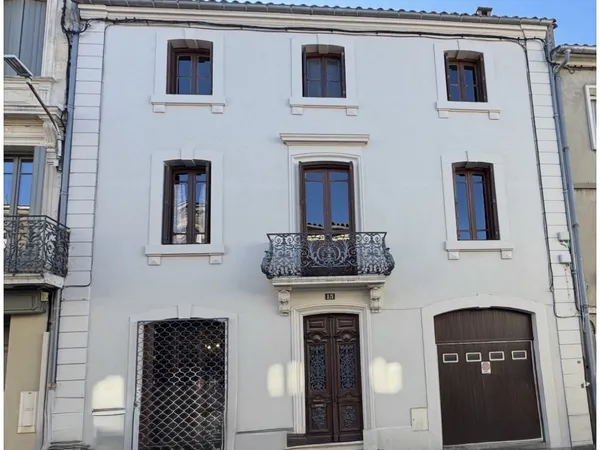 CASTRES CENTRE-VILLE, BELLE MAISON BOURGEOISE A REMETTRE A