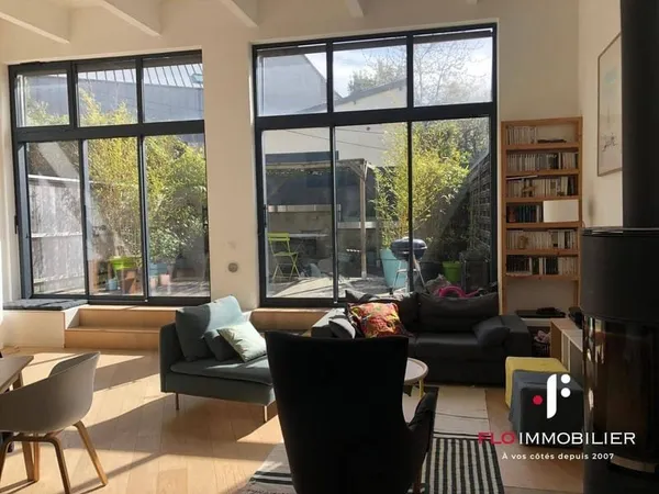 Appartement 8 pièces 177 m²