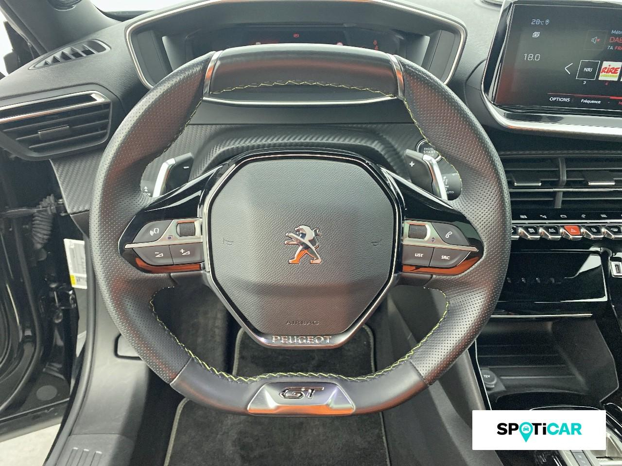 Peugeot 2008 1.2 puretech 155ch s&s gt pack eat8 — photo 12